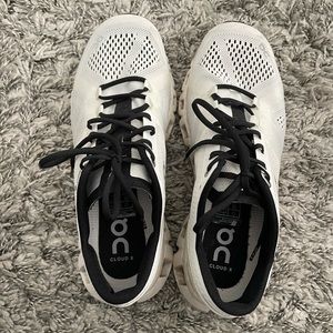 Women’s White On Cloud Running Shoes